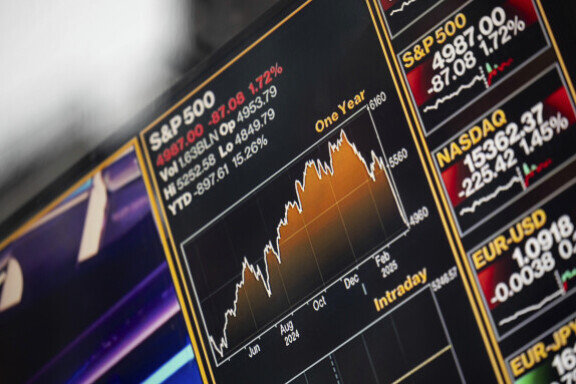 트럼프 대통령이 상호관세를 발표한 후 뉴욕 증시 3대 지수가 모두 폭락했다. S&P500 지수는 4월 7일 장중 5000선이 붕괴되기도 했다. 뉴시스