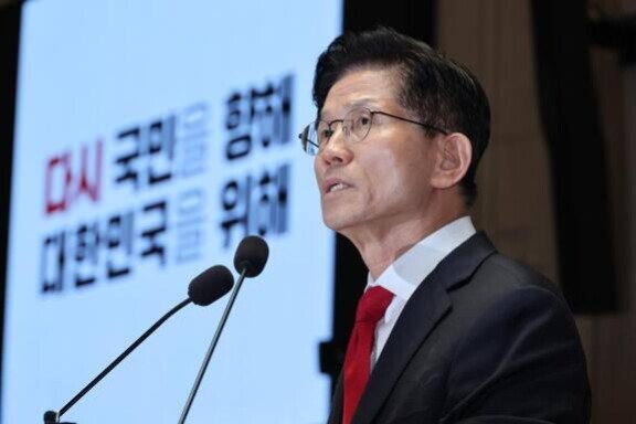 김문수 국민의힘 대선 후보가 5월 9일 서울 여의도 국회에서 열린 의원총회에서 발언하고 있다. 뉴스1
