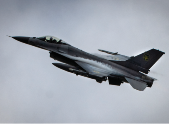 우크라이나군 F-16 전투기는 최근 러시아의 드론 위협에 따른 잦은 출동으로 추락하는 사례가 늘고 있다. 뉴시스