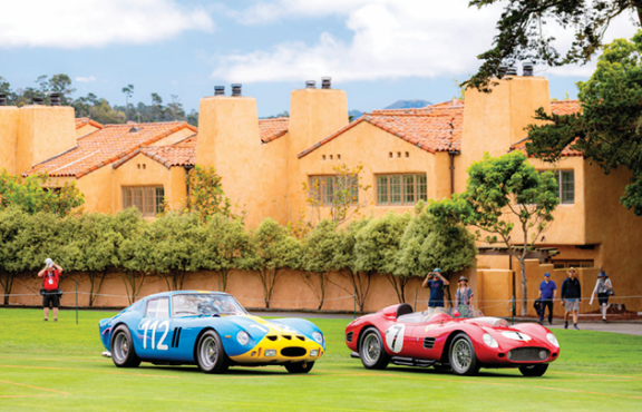 1950~1960년대를 대표하는 페라리 모델 ‘페라리 250 GTO’(왼쪽)와 ‘페라리 250 테스타로사’. 페라리코리아 제공 
