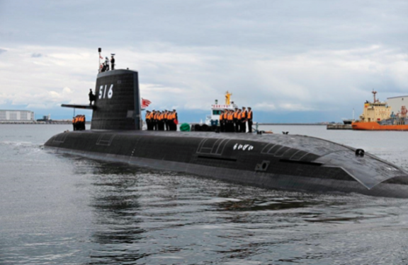 일본 해상자위대의 최신형 다이게이급 4번함 라이게이호가 출항하고 있다. 일본 해상자위대 제공 