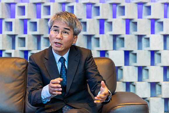 고기연 한국산불학회 회장은 산불 예방을 위해 숲 밀도 조정을 강조했다. 홍태식