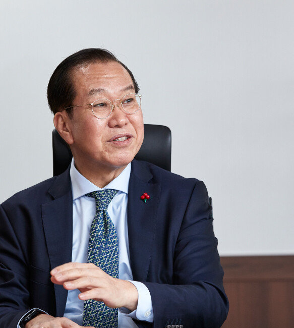 2022년 12월 6일 정부서울청사에서 만난 권영세 통일부 장관은 통일부 폐지론을 두고 “동북아 국제 정세에서 한반도 통일은 힘의 균형을 크게 변화시킬 수 있기 때문에 통일부는 더욱 필요하다”고 말했다. [홍중식 기자]