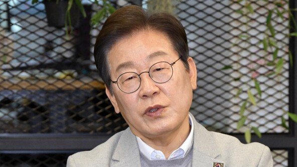 ‘1강’ 이재명, 공개 메시지-행보 줄이고 ‘조용한 경선’, 이유는?