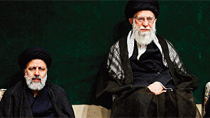 기로에 선 이란 신정체제… 하메네이 최고지도자, 차남에 권력 세습설