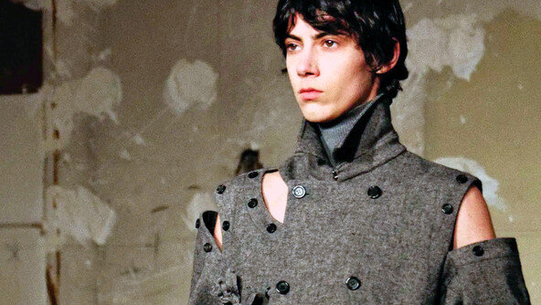 두 눈 사로잡는 스테이트먼트 아우터