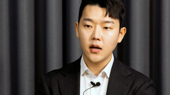 [영상] “달러 투자는 가격 예측 빗나가도 이득… 달러 보유하는 것만으로도 방어 효과”