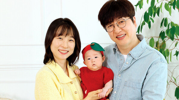 “유모차가 아니라 행복을 끄는 기분이에요”