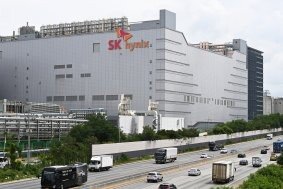SK하이닉스, 1분기 영업익 7.4조…“비수기 역대급 이익”