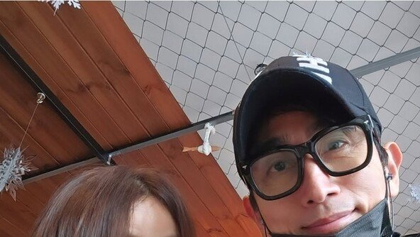 차인표-신애라, 며느리 본다…子 차정민, 대기업 前임원 딸과 29일 결혼