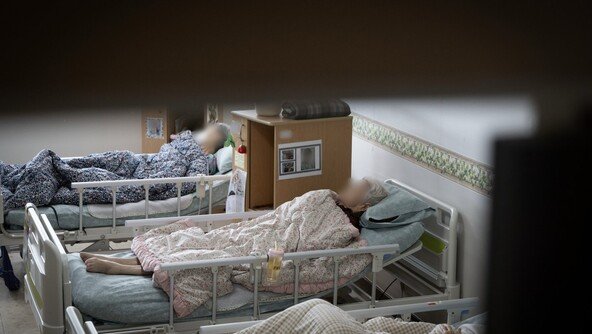 ‘치매머니 사냥’ 요양원도 휩쓸어…통장 텅 비어 간식비도 못내 [히어로콘텐츠/헌트③-上]