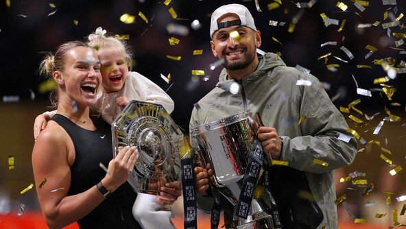 남자 세계 671위가 여자 1위 꺾었다… 테니스 역대 4번째 ‘성대결’