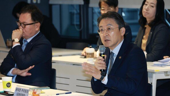 신용거래 안하면 점수 푸대접?…개인 신용평가체계 손 본다