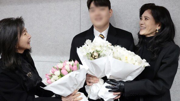 이부진, ‘서울대 합격’ 아들 졸업식 축가 열창에 ‘활짝’