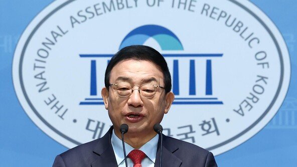 국힘 이정현 “3당 합당-DJP 연합처럼 다른 세력 손 잡아야”