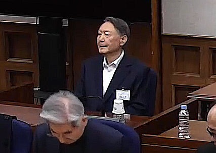 尹 “계엄은 구국 결단…국민에 좌절·고난 겪게해 깊이 사과”