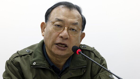 야상 입은 이정현 “당보다 지지율 낮은데 또 나오려 해”…판갈이 공천 예고