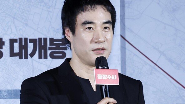 ‘음주운전’ 배성우, 영화 7년만의 개봉에 고개 숙였다…“다시한번 사과”
