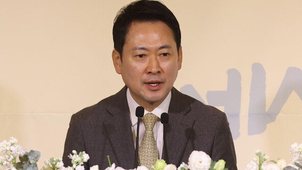 장동혁 “의원들 의견 잘 들었다”…‘절윤’ 입장 이틀째 침묵