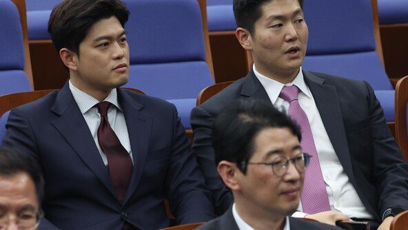 “장동혁 비판자를 선대위장에”…국힘 소장파 ‘리더십 교체’ 목청