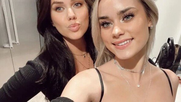 “딸과 자매로 오해”…세계서 가장 섹시한 ‘38세 할머니’