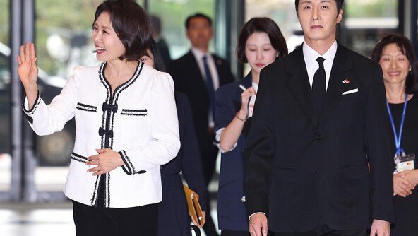김혜경, ‘베트남 국민사위’ 정일우와 K컬처 홍보 “젊은분들 약과 좋아해”
