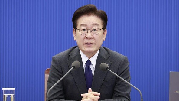 李 “일부 노조, 자신만 살겠다고 과도한 요구…국민 지탄”