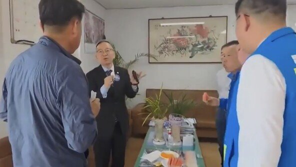 與김문수 “따까리 하려면 공무원 해야지”…공직 비하 논란