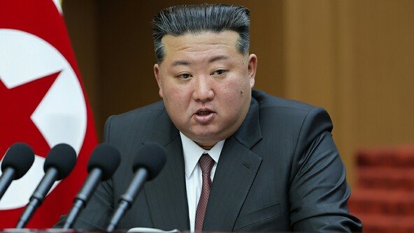 김정은 ‘핵 사용 위임권’도 北헌법 명시… 자동 핵타격 근거 마련