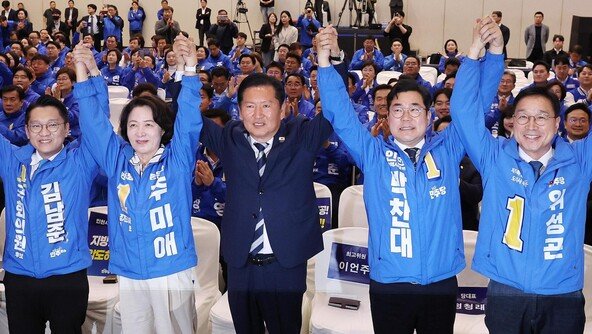 이광재 “특검법 미뤄져 다행, 진상 규명부터” 김용남 “숙고 필요”