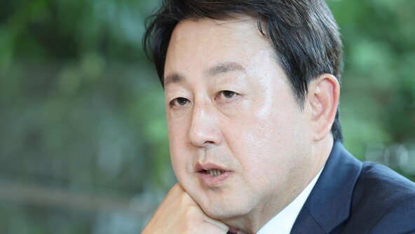 “청산 중”이라던 김용남 차명 대부업체, 실제론 등록 갱신 논란