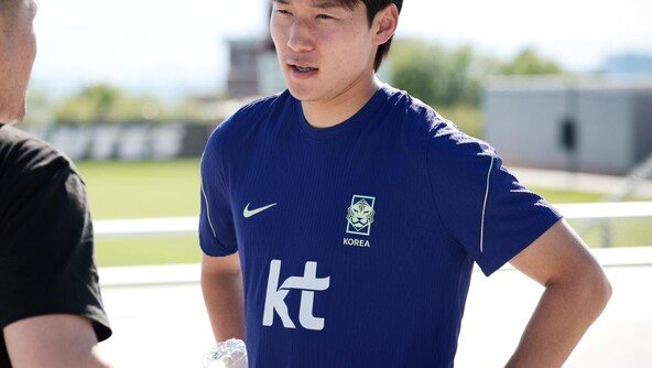 ‘겁 없는 막내’ 물려받은 배준호 “즐기던 축구는 끝났다”