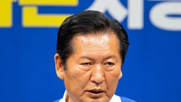 與 “시도지사 6곳-재보선 5곳 접전” 국힘 “서울 부산 경남 등 7, 8곳 해볼만”