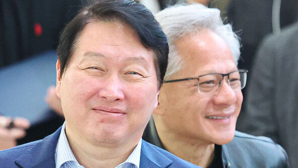 젠슨 황 행보 보니…‘K-제조 인프라의 엔비디아 편입’ 노렸다