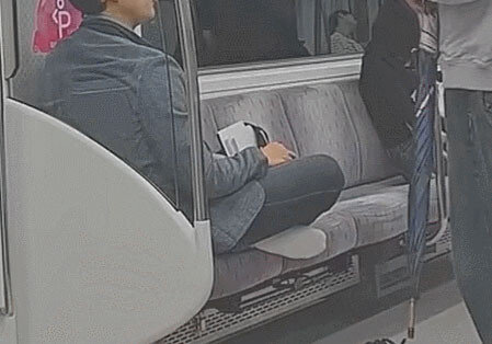 임산부석에 신발 벗고 다리 쭉…“더럽다” 참교육한 승객
