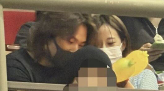 콘서트장서 포착된 대성-허영지…열애설에 “친한 동료” 부인