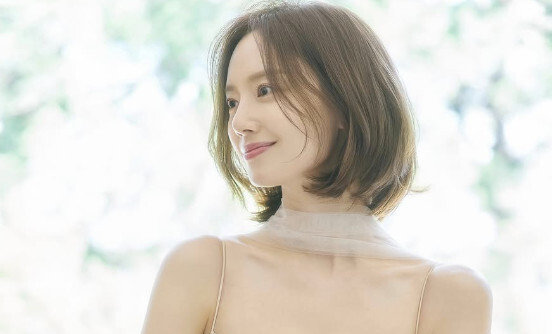 문채원, 비연예인 연인과 28일 비공개 결혼식…“가정 이룰 생각 떨려”