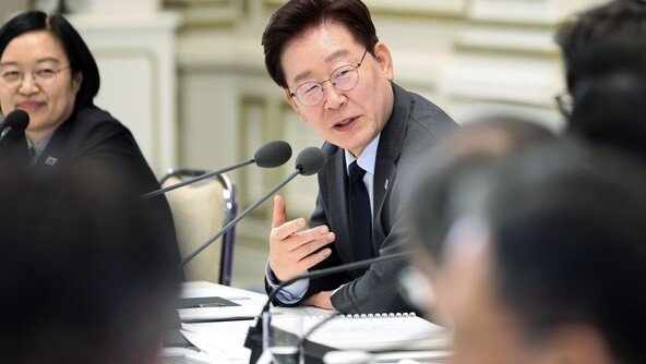 李 “물가 부담 없다면 가정용 전기요금 조정할 상황”