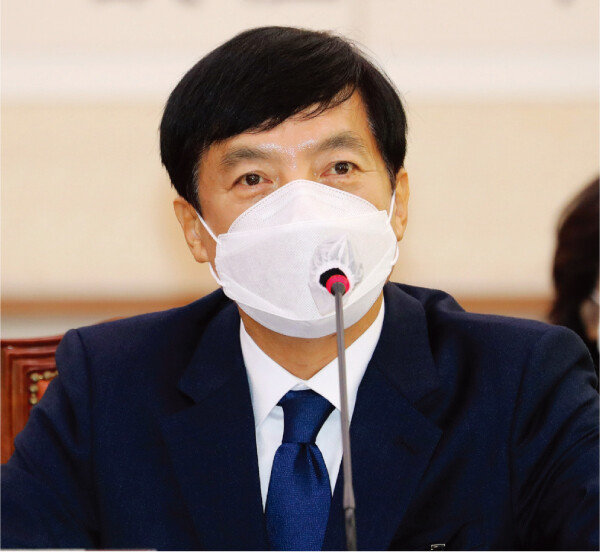 이성윤 서울중앙지검장이 지난해 10월 19일 서울 여의도 국회 법제사법위원회에서 열린 서울고검·수원고검 산하 검찰청들에 대한 국정감사에 출석했다. [동아DB]