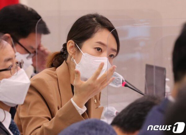 Gom Jung Jung “Doctors threatened with vaccine?…  I even excluded the crime of negligence and fatality in business.”