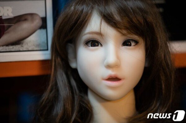 The ruling of “unfair ban on real doll imports” continues  Importers win again