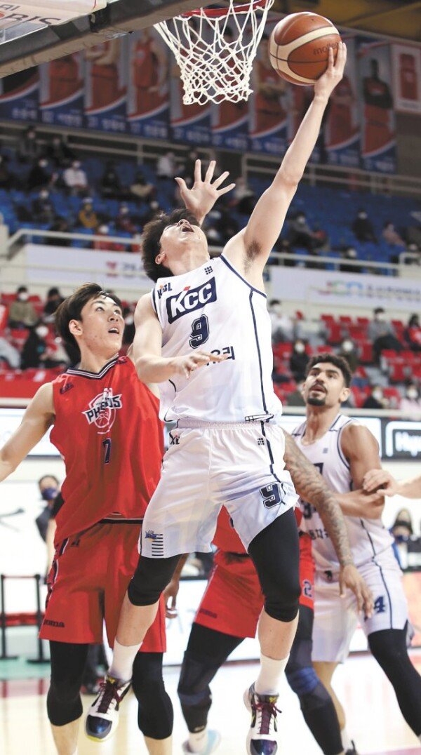 KCC Lee Jung-hyun “The 3rd is the day I lost my ears” Finished with 6 free throws