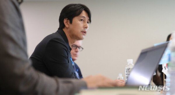 “I’m sorry, don’t forgive me” … Jung Woo-sung mourns the Itaewon disaster