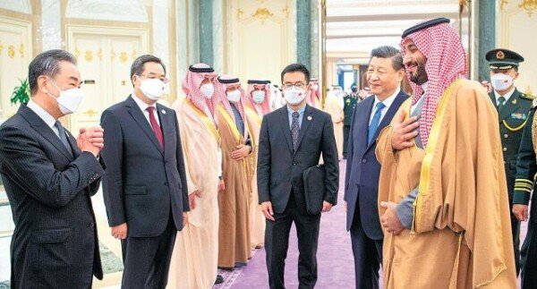 Xi Jinping-Bin Salman Shuts Down… US Discuss “Payment of Crude Price in Yuan”