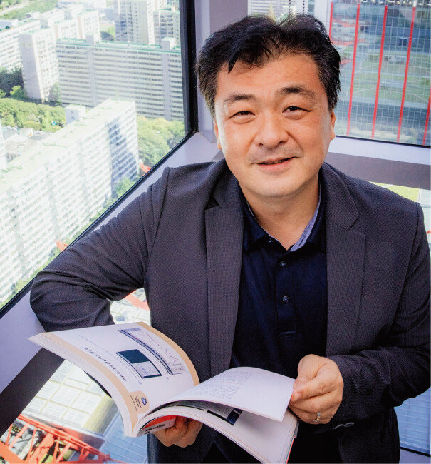 장우석 유에스스탁 본부장이 서울 영등포구 사무실에서 ‘주간동아’와 인터뷰하고 있다. [박해윤 기자]
