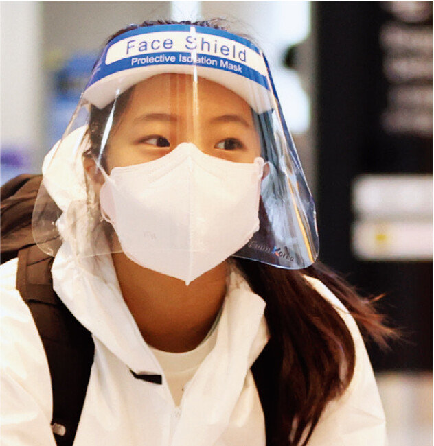 이날 선수들은 마스크와 방호복, 얼굴 가리개 등으로 중무장했다. [올림픽사진공동취재단=동아일보]