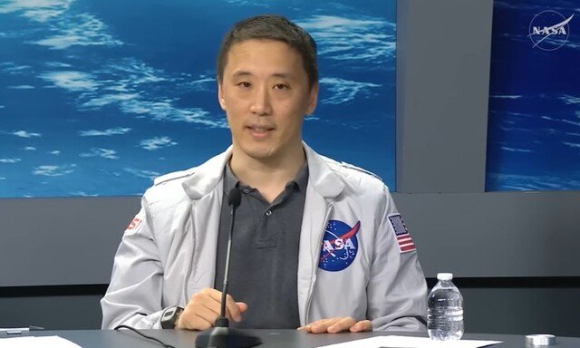 한국계 NASA 우주비행사 조니 김 “우주서 김치·밥 그리웠다”