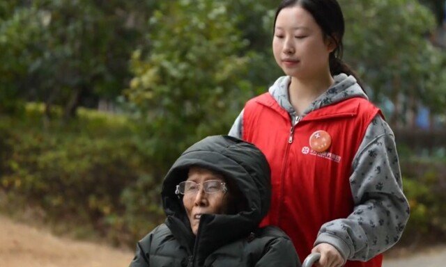월 4만원에 청년 요양원 거주+노인 말벗…中 새로운 실험