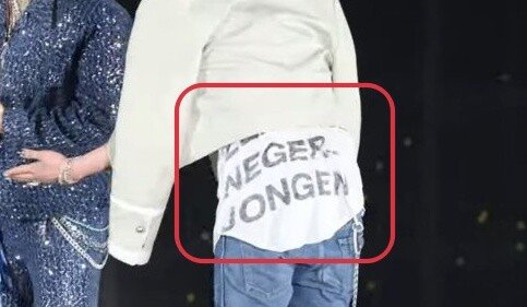 지드래곤 무대 의상에 흑인비하·음란 문구…소속사 결국 사과