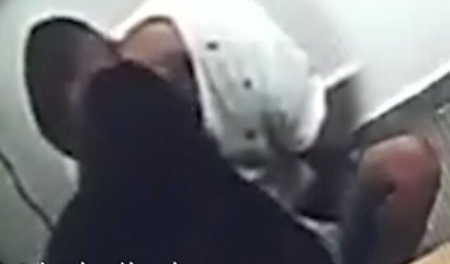 ‘의붓아들 살해’ 무기수와 키스한 女, 알고 보니 담당 판사?